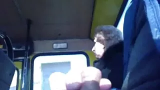 Le mec a bien baisé shmara et a rempli le film porno famille française joli visage de sperme