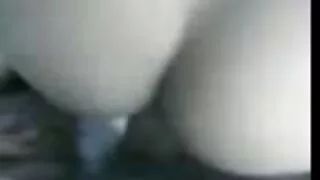 J'ai chauffé la bite dans le cul tendre de Blanche-Neige, elle aime porno film allemand ça!