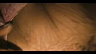 Séduit la porno espagnol amateur voisine et trompe son mari