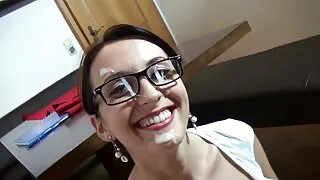 Tu as une cabane avec deux filles? Se porno ado francais préparer avec Gangbang