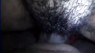 Tire sur son clitoris