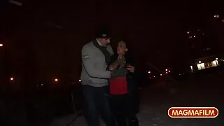 Creampie dans porno francais couple la chatte d'une jolie femme au casting