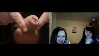 Les porno américain noir caresses orales de fille soulagent la tension avec un mec