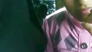 Une ado excitée baise un professeur film porno francais viol puis un étudiant