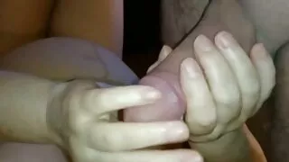 Homme baise anal avec la soeur de sa femme sur le canapé porno francais film entier