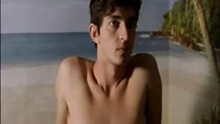 Un porno noir américain homme enfonce une bite dans une fille noire