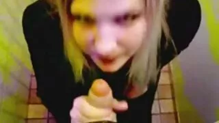 C'est ce qu'apporte une porno maman francaise semaine d'abstinence sans Coq!