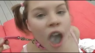 Baise la patronne et sa jolie femme de chambre porno black français