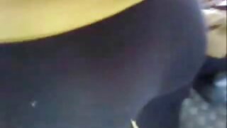 Sexe dans les toilettes